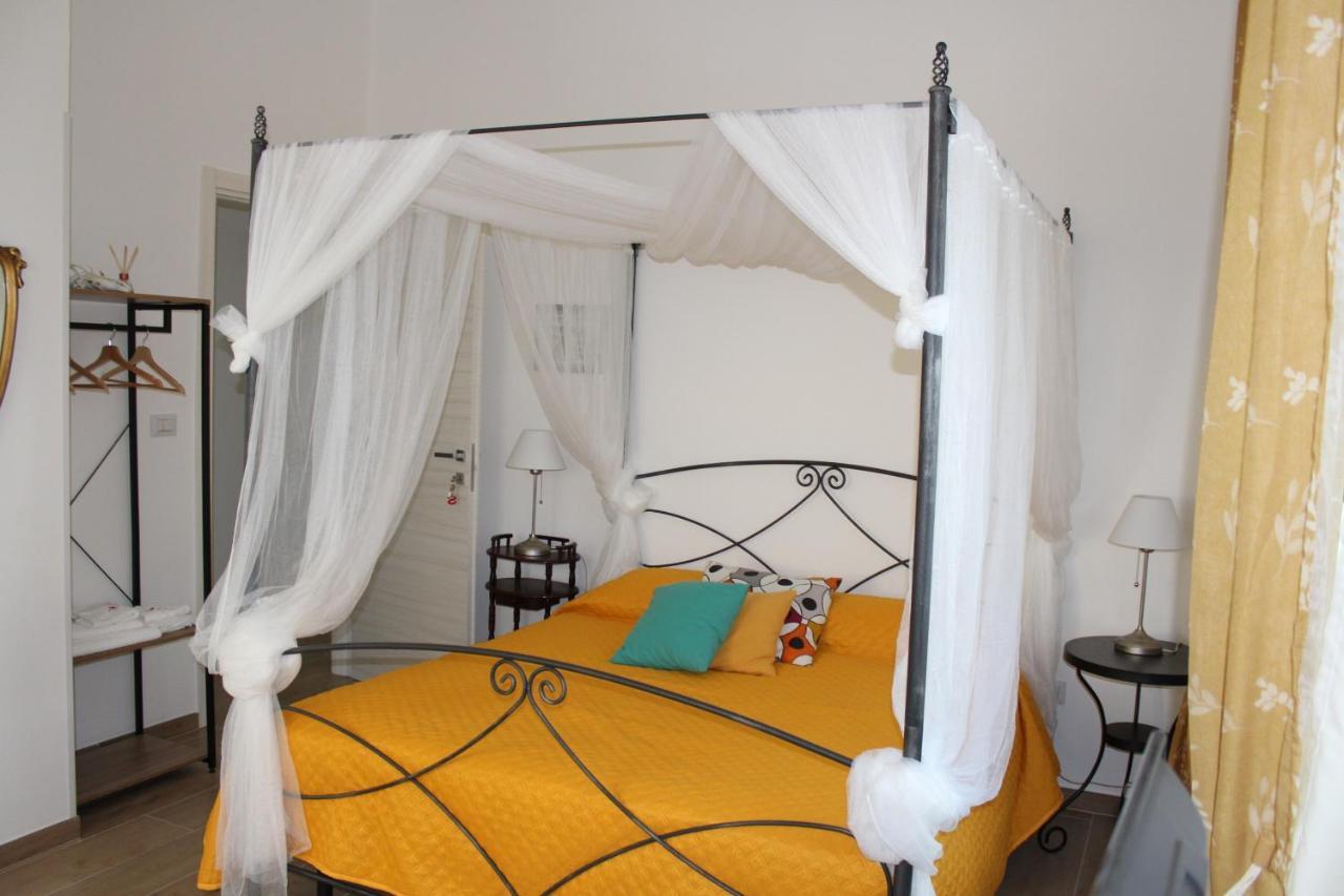 Coco & Lisbeth Bed And Breakfast Brindisi Luaran gambar