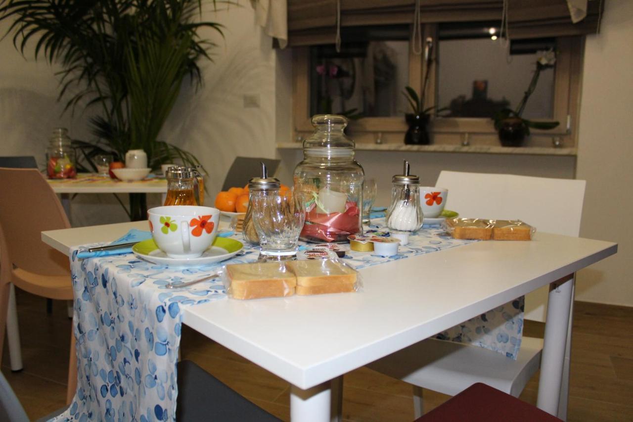 Coco & Lisbeth Bed And Breakfast Brindisi Luaran gambar