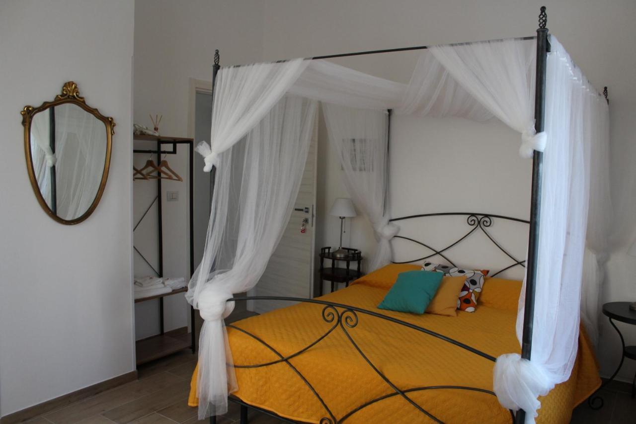 Coco & Lisbeth Bed And Breakfast Brindisi Luaran gambar